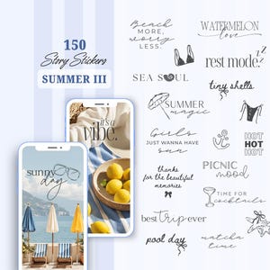 Könnte beinhalten: Digitales Grafikdesign mit 150 Sommer-Story-Stickern. Die Sticker enthalten Texte wie "sunny day", "rest mode" und "pool day" sowie Illustrationen von Bikini, Anker und Cocktailglas. Das Design ist vor einem hellblauen Hintergrund.