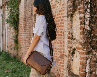 Leather Crossbody Bag, Brown Crossbody Bag, Women's Everyday Crossbody