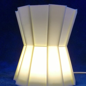 Modern 3D Printed LED Lamp – Minimalist Night Light for Desk, Bedside, or Bathroom | Soft Glow, Original Design