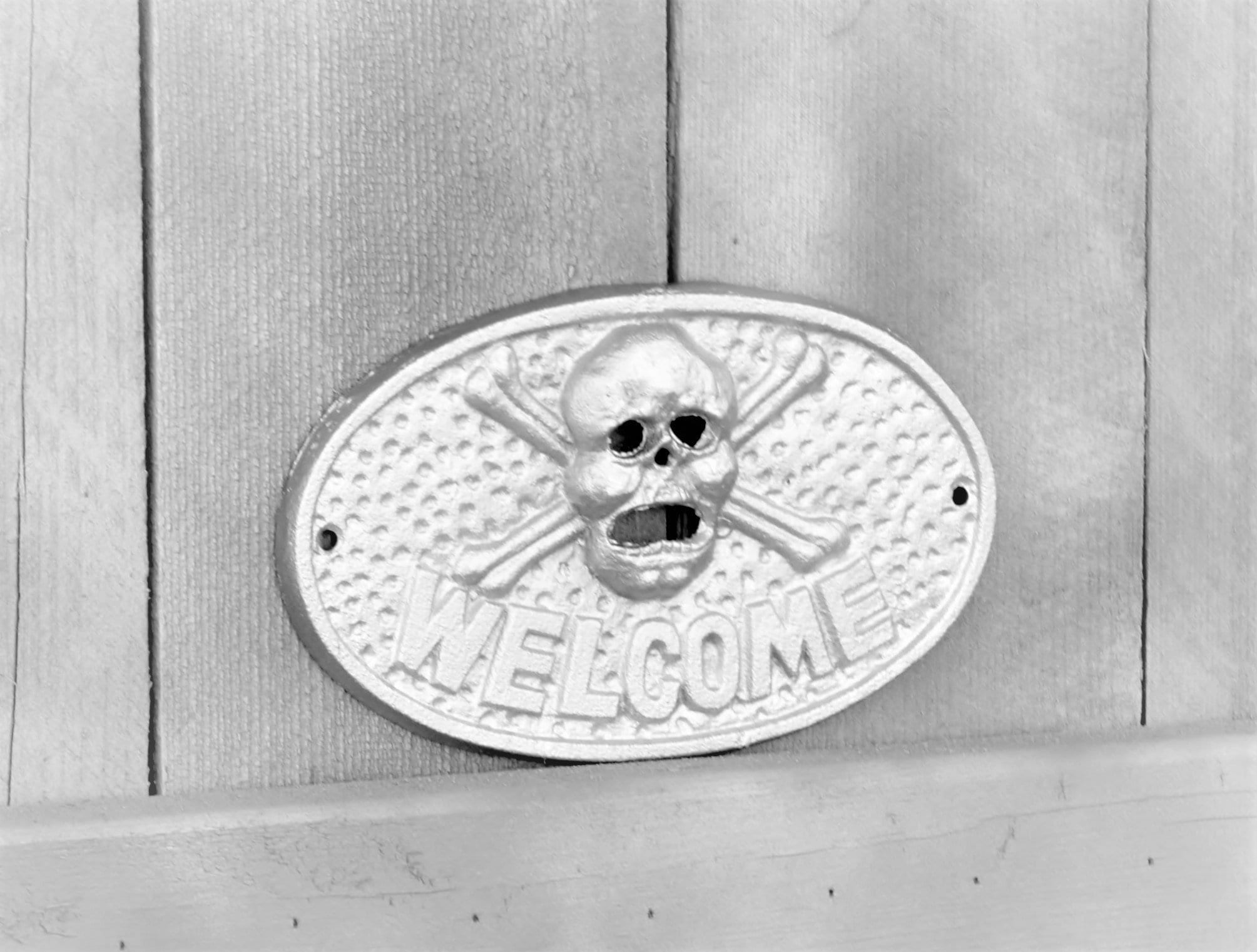 Jolly Roger Pirate Hat Skull Front Door Knocker Rustic Coastal Beach Home Decor Jolly Roger Pirate Hat Skull Front Door Knocker Rustic Coastal Beach Home Decor