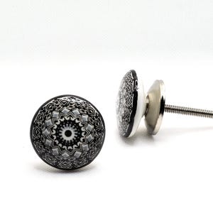 Black Medallion knob, Diamond Floral Drawer Pull, Kitchen Cabinet Hardware