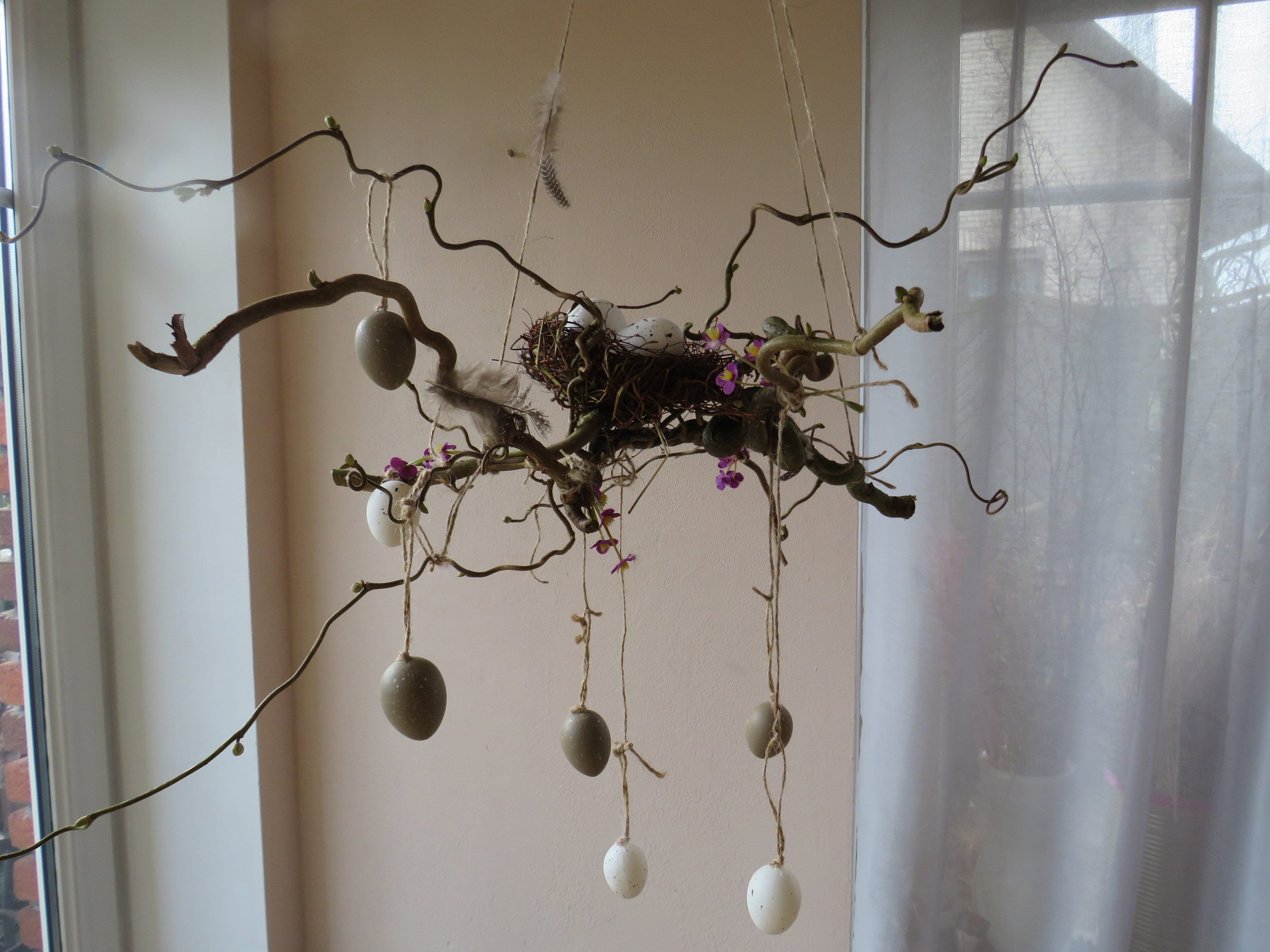Frühling Hängedeko Korkenzieher Hasel Deko Fensterdeko Naturdeko Frühlingsdeko Fenster Deko
