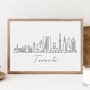 Toronto Skyline Wall Art, Minimalist Toronto Poster, Printable Toronto City Print, Canadian City Home Decor, Instant Download, Canada Gift