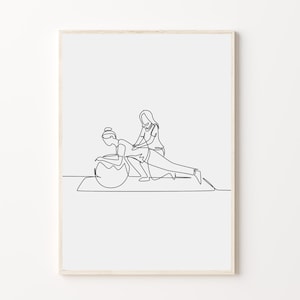 K&ouml;nnte beinhalten: Linienzeichnung einer Illustration von zwei Personen, die eine Core-&Uuml;bung mit einem Gymnastikball machen. Eine Person liegt mit ausgestreckten Beinen auf dem Ball, die andere Person steht hinter ihr und h&auml;lt ihre Beine.