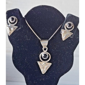 Jewelry Necklace Earrings Set Round Onyx 16&quot; Silver Chain weight 6.1 Gr