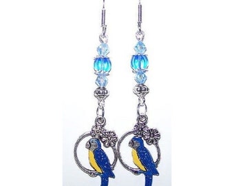 Boucles d'oreilles Blue Perroquet Hoop Flowers Blue Silver Bead Caps 2" de long Sterling Hook