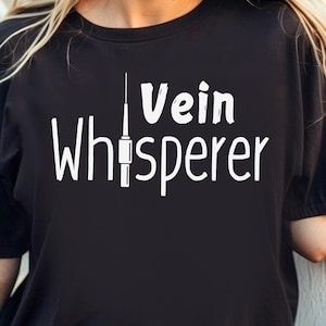 Camiseta Vein Whisperer, Vein Whisperer, Enfermeira Rockstar, Camiseta Flebotomia, Vestuário de Enfermeira, Camiseta Departamento de Emergência, Camiseta UTI, Localizador de Veias