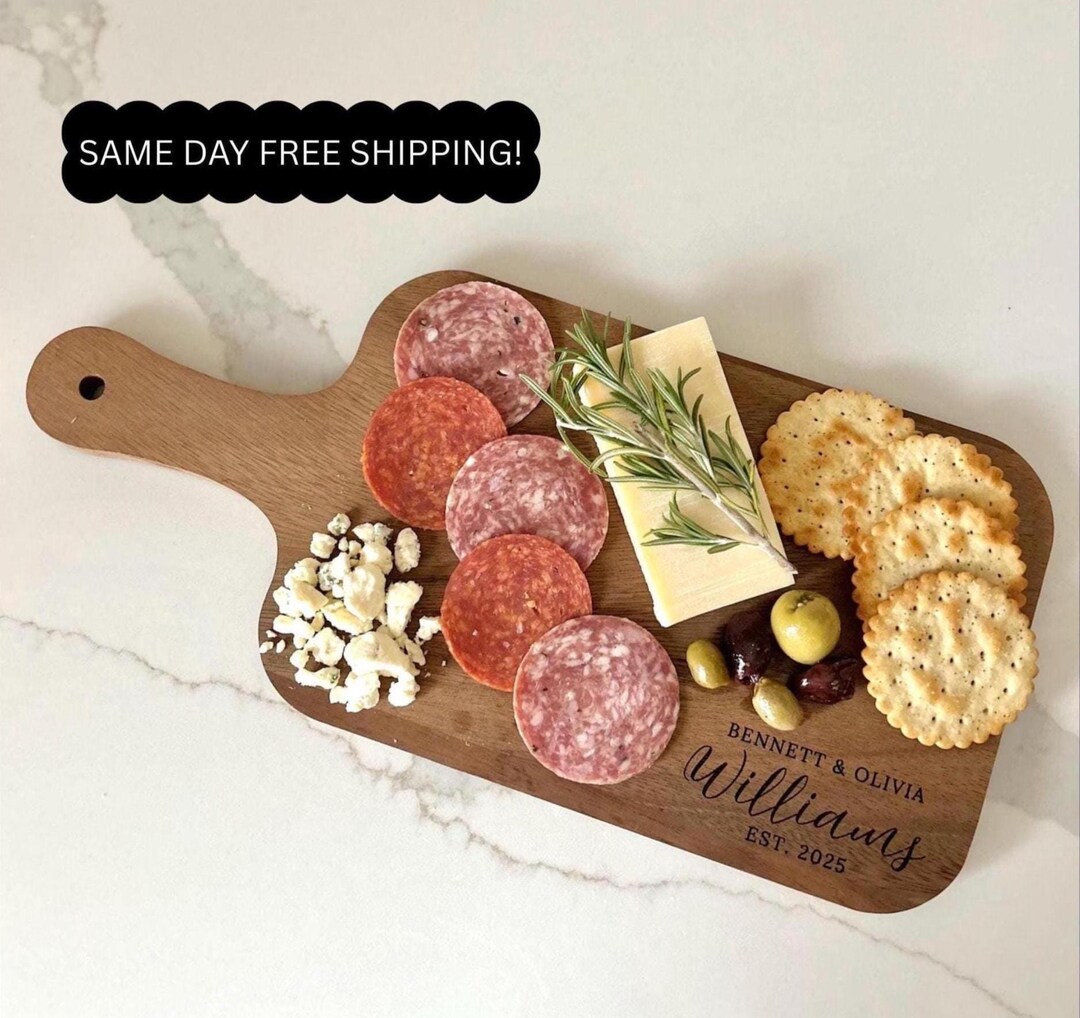 Personalized Walnut Charcuterie Board With Handle: Monogrammed Cheese ...