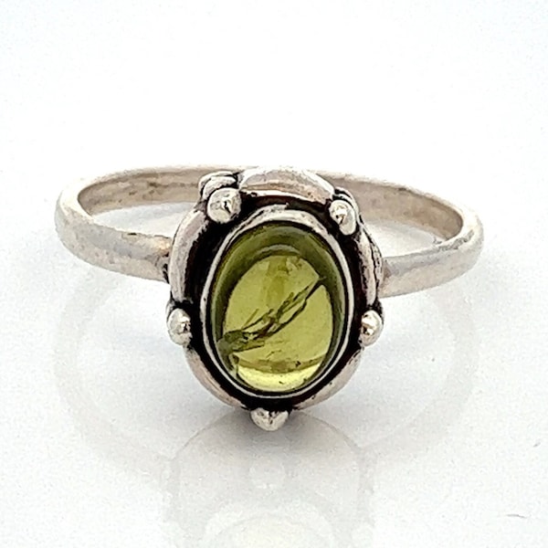 Smooth Oval Peridot Sterling Silver Stacking Ring -  Stack Stackable~ Size 8.25 ~ ET842