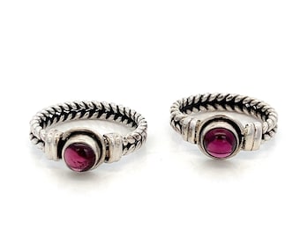 Rhodolite Garnet Sterling Silver Band Ring - January Birthstone Size 7/7.75 - ET2153