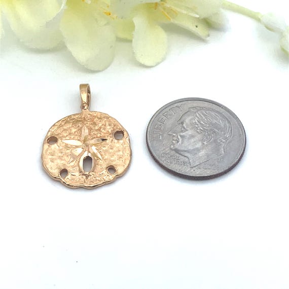 14k Yellow Gold Sand Dollar Pendant - Beach Coast… - image 5