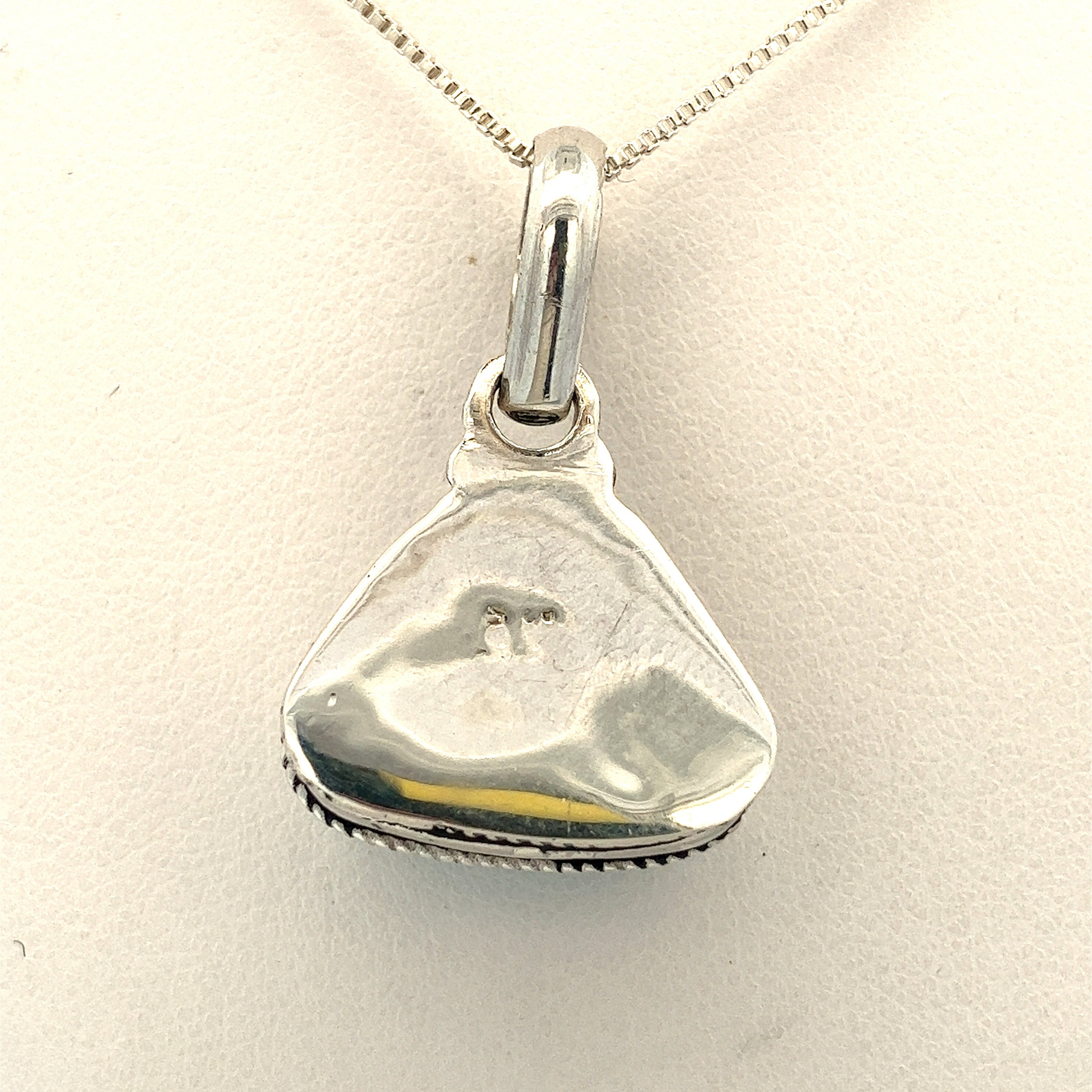 【AG X JOSILVER】Triangle Ruler Necklace - Turquoise AG X JOSILVER】Triangle Ruler Necklace - Turquoise