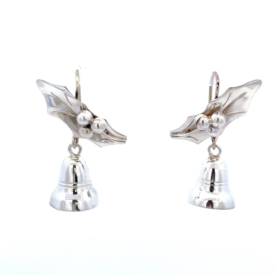 ピアス +ENGBROX+ holiday heart earring EBEA21113 Diamond Accent Beaded Ribbon Heart Stud Earrings in Sterling