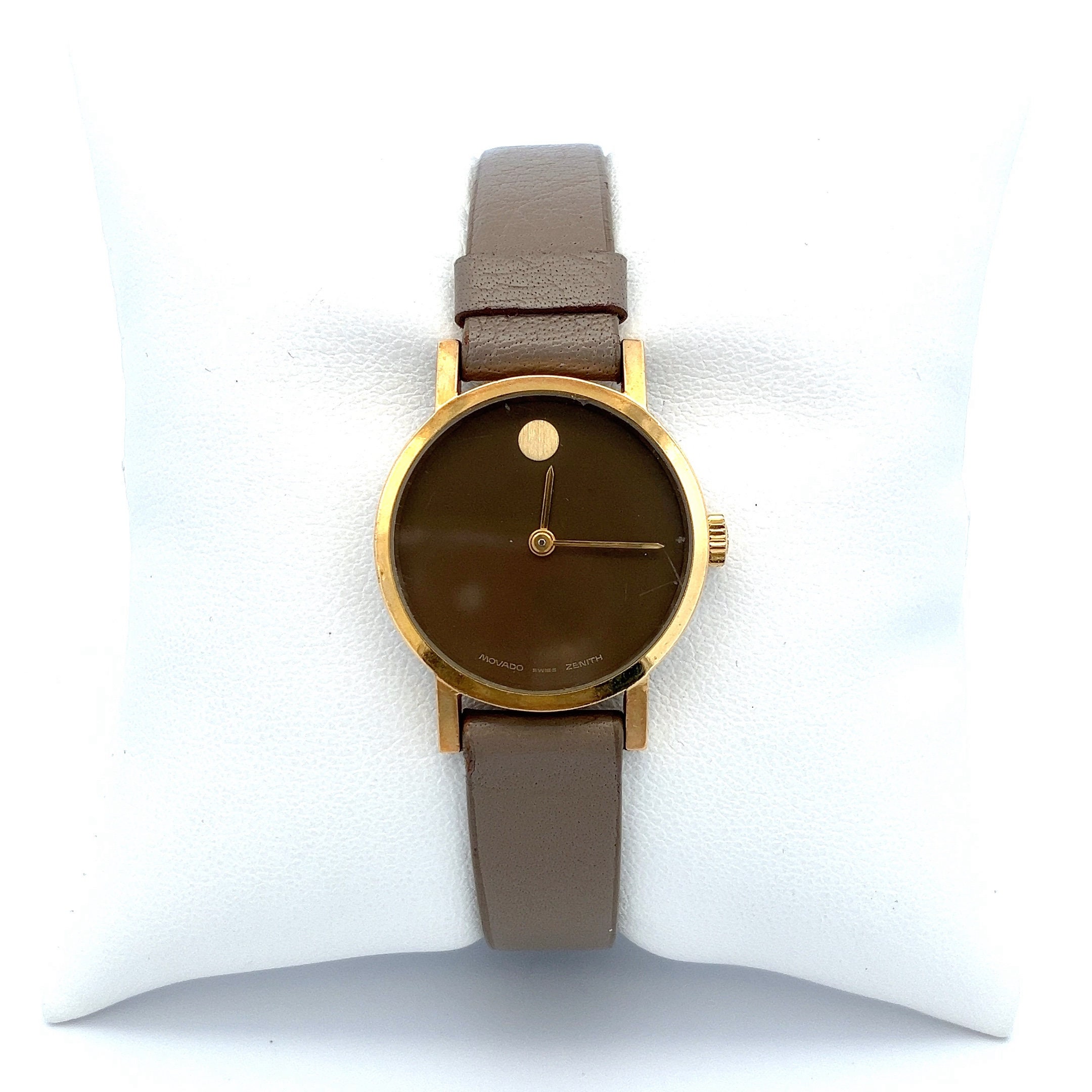稼働 MOVADO 腕時計 ミュージアムウォッチ レザー ラウンド 2204 稼働 MOVADO 腕時計 ミュージアムウォッチ レザー ラウンド 2204