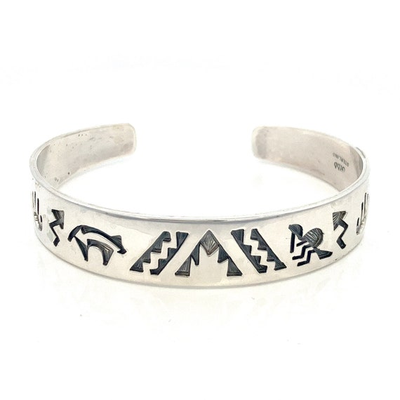 Rare Internal Bear Vintage Native American Navajo Nephrite Jade Sterling Silve Rbracelet Rare Internal Bear Vintage Native American Navajo Nephrite Jade Sterling Silve Rbracelet