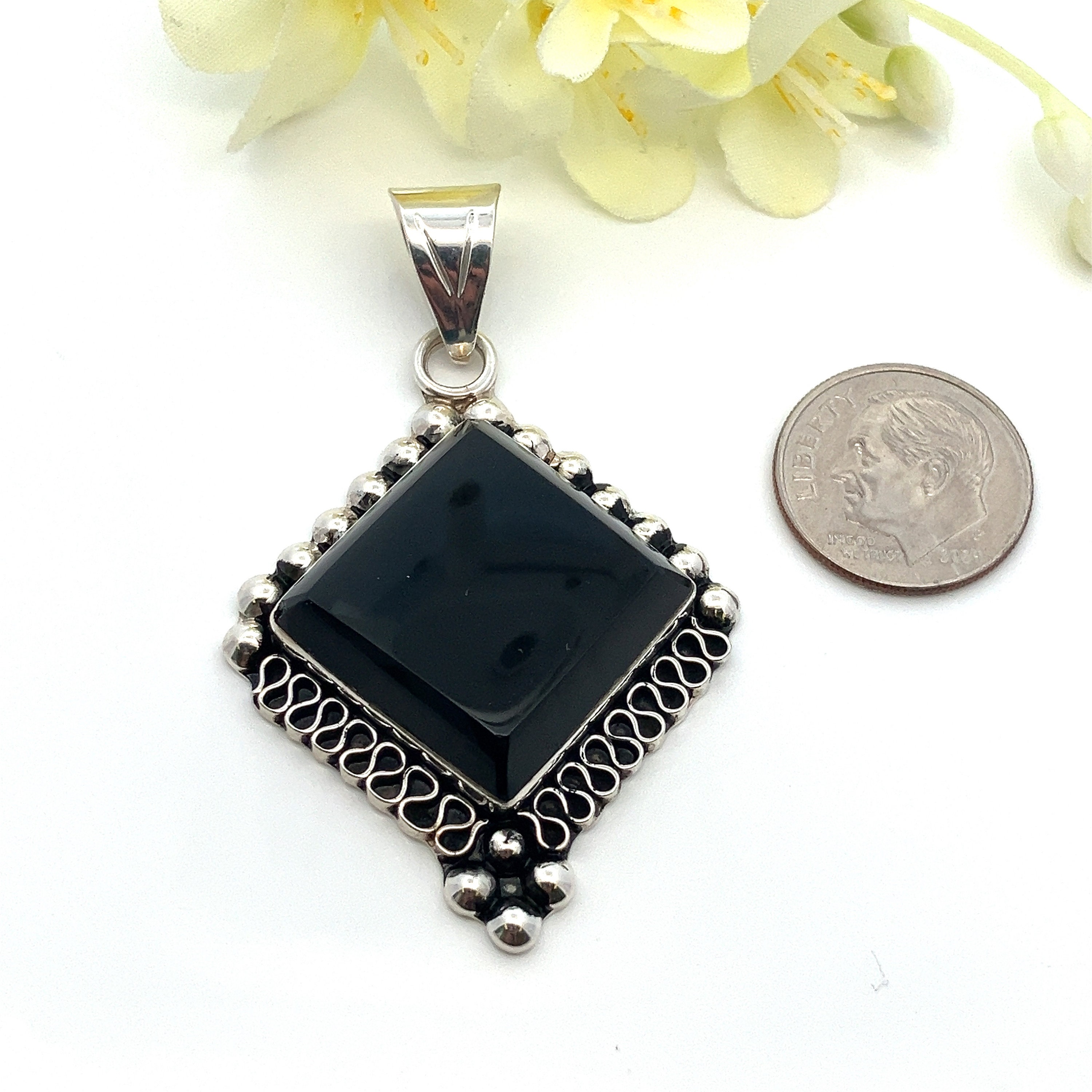 Square Shaped Black Onyx 925 Sterling Silver Pendant