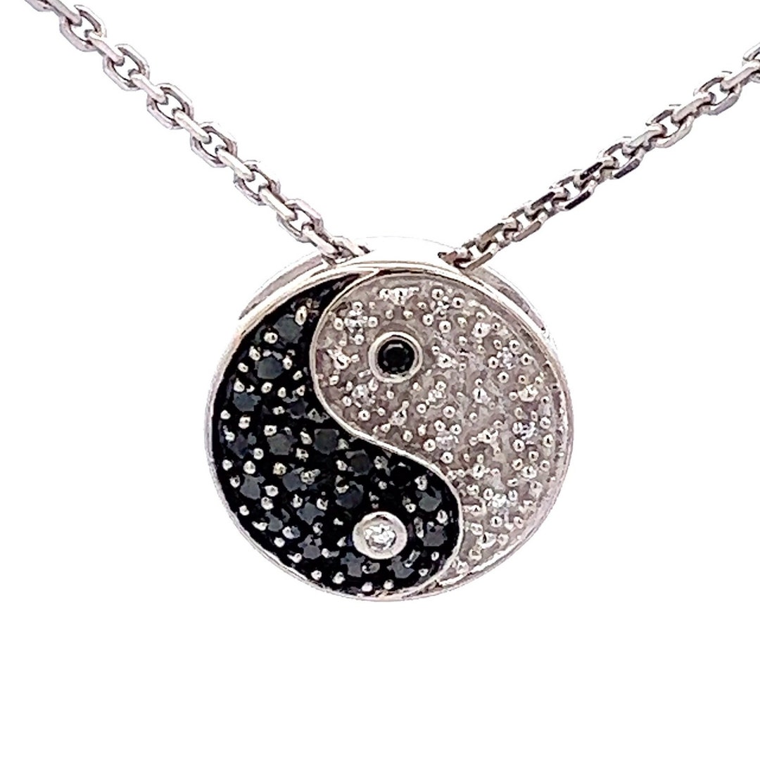 Yin Yang Diamond Pendant 14k White Gold Necklace Pendant Natural