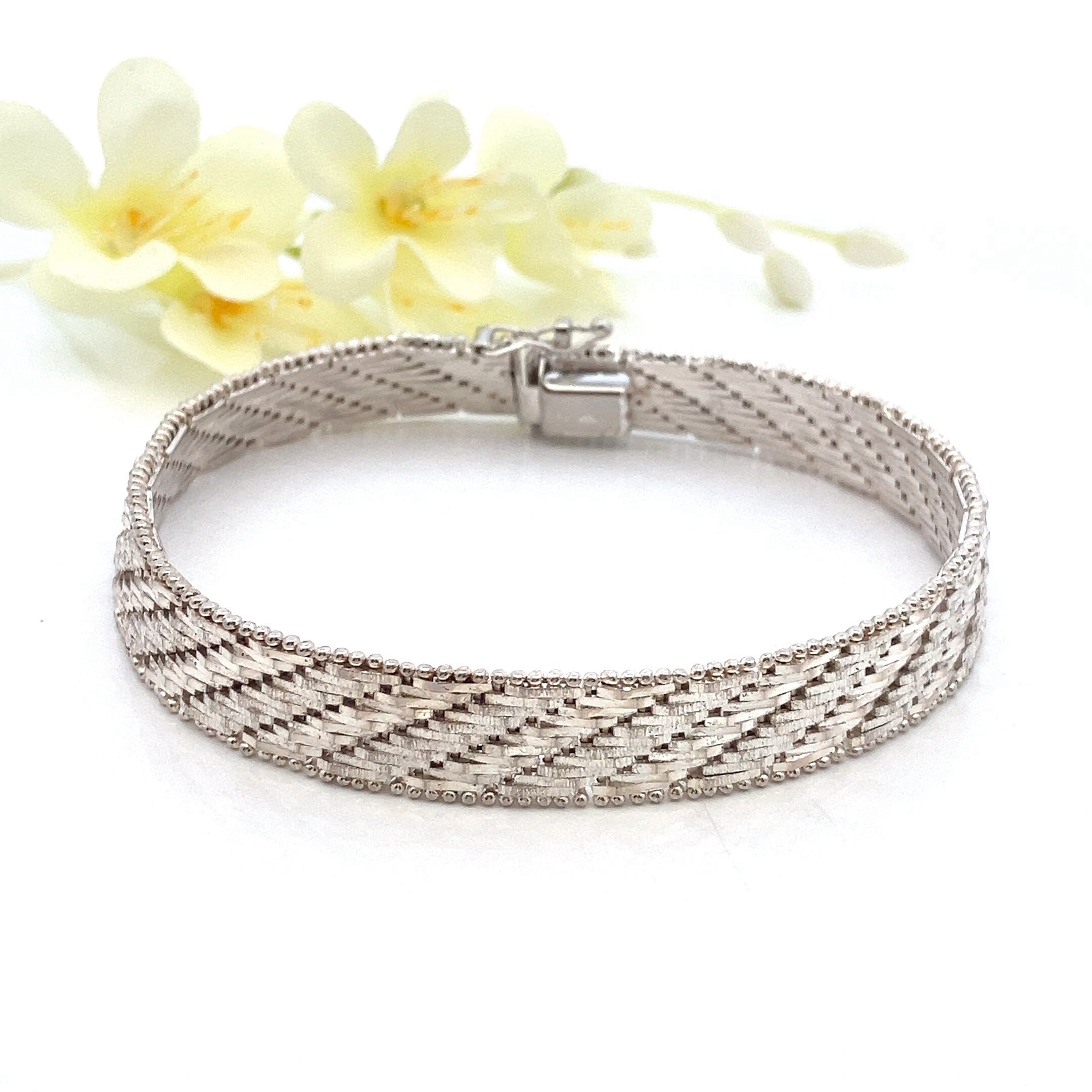 Woven Mesh Design Sterling Silver Bracelet - Vintage