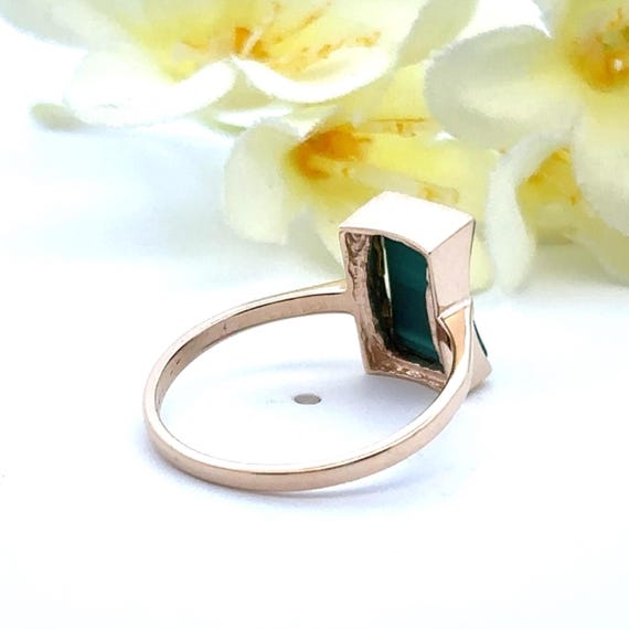 Rectangular Malachite 10k Yellow Gold Ring  - Eve… - image 6