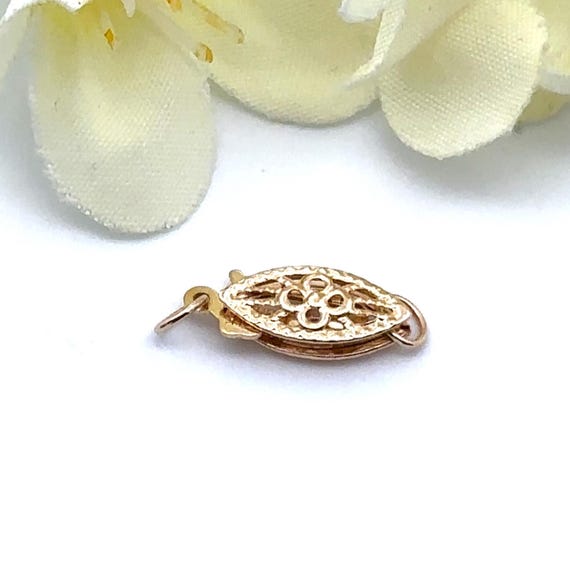 14k Yellow Gold Filigree Flower Clasp – Fishhook Pearl Clasp (12mm