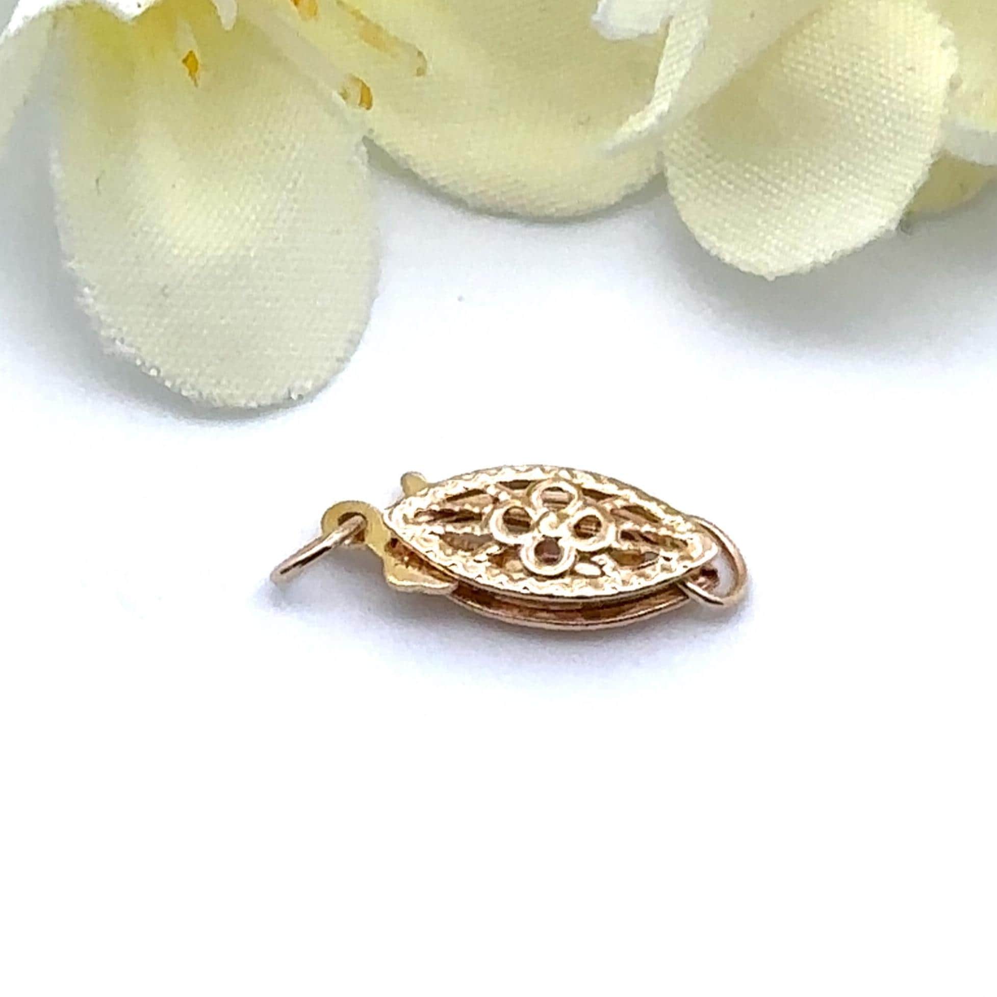 14k Yellow Gold Filigree Flower Clasp – Fishhook Pearl Clasp (12mm