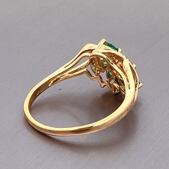 Vintage Emerald and Diamond 10k Yellow Gold  Clus… - image 5