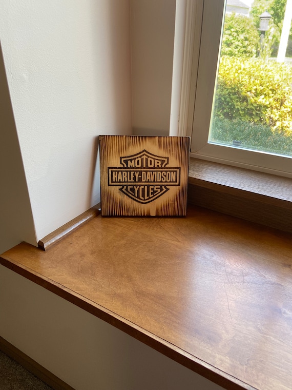 HARLEY壁掛け　木製 ハーレーダビッドソン HARLEY DAVIDSON 壁掛け 木製装飾