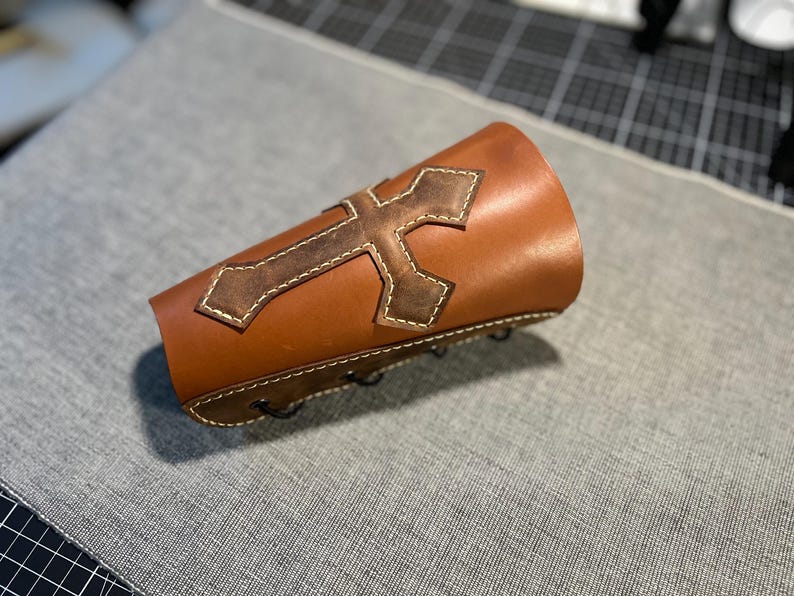 Leather Archery Arm Guard v.02 PDF Digital Pattern DIY Leather Project  Archery Shooting Protective Gear PDF Digital Template Arm Protection