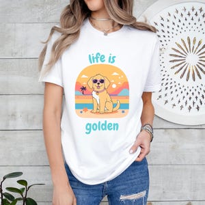 Kawaii Golden Retriever Strandshirt Leuke Hondenliefhebber Cadeau Pastel Zomer Kokosnoot Meisje Esthetische Zonsondergang Cartoon T-shirt Hond Moeder T-shirt Sfeer