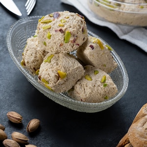 Tahini Halva with Pistachio: A Nutty and Delicious Anatolian Dessert from Edenica / 300gr - 10.58oz