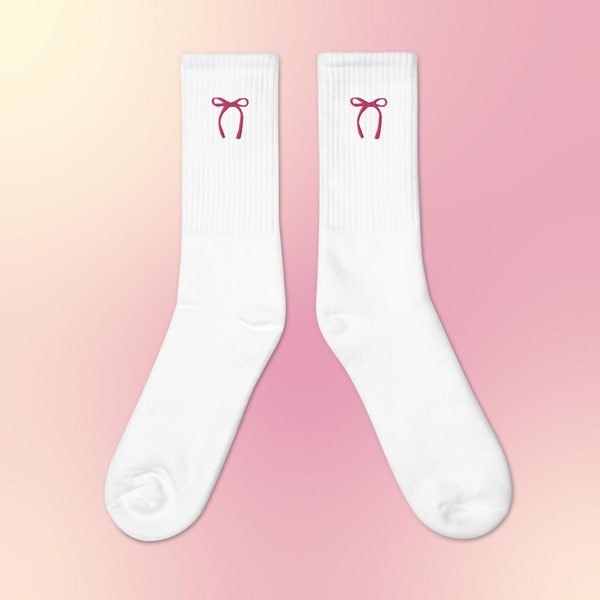 Coquette Embroidered Crew socks