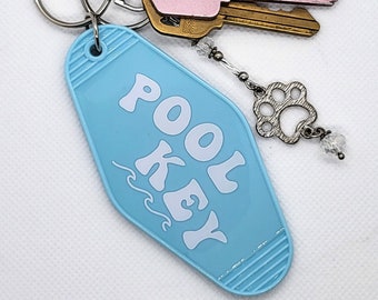 Pool Key Motel Keychain, Retro Hotel Motel Keyring Key Charm, Pool House Keyholder Retro Motel Key Chain, Pool Life Gift for Swimmer Wife