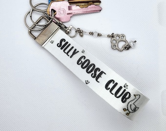 Silly Goose Club Wristlet Key Holder, Funny Goose Keychain Wrist Strap, Sarcastic Humor New Driver Gifts, White Goose Keyfob Girlfriend Gift