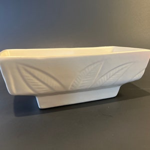 Hull Pottery F78 Planter