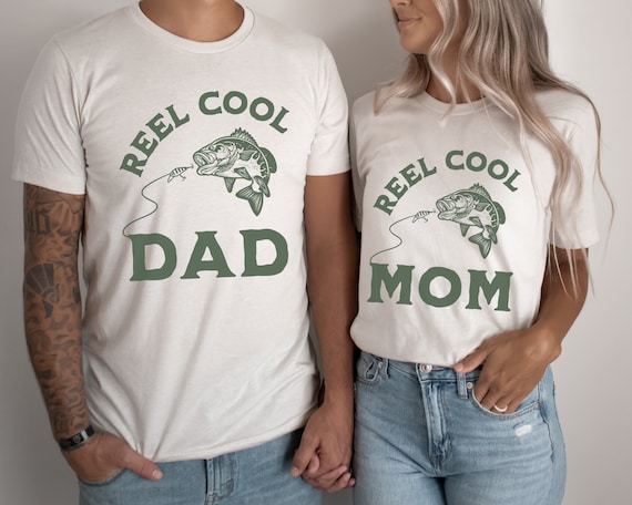 Reel Cool Mom T-Shirt Fishing Father's Day Gift For Women Reel Cool Mom T-Shirt Fishing Father's Day Gift For Women