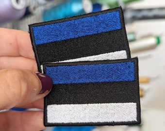 Toppa ricamata "Bandiera dell'Estonia". cucire o stirare.