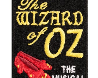 "The Wizard of Oz. MUSICAL" embroidered patch. Own design. Price per unit. To sew or iron on. 7cm x 5'5cm.