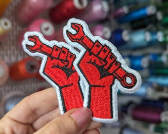 May 1st embroidered patch. Labor movement. Labor Day. Custom design. 7.5 cm. Sew-on or iron-on.