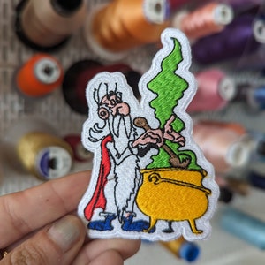 Patch brodé Panoramix. Astérix et Obélix. A coudre ou à repasser image 1