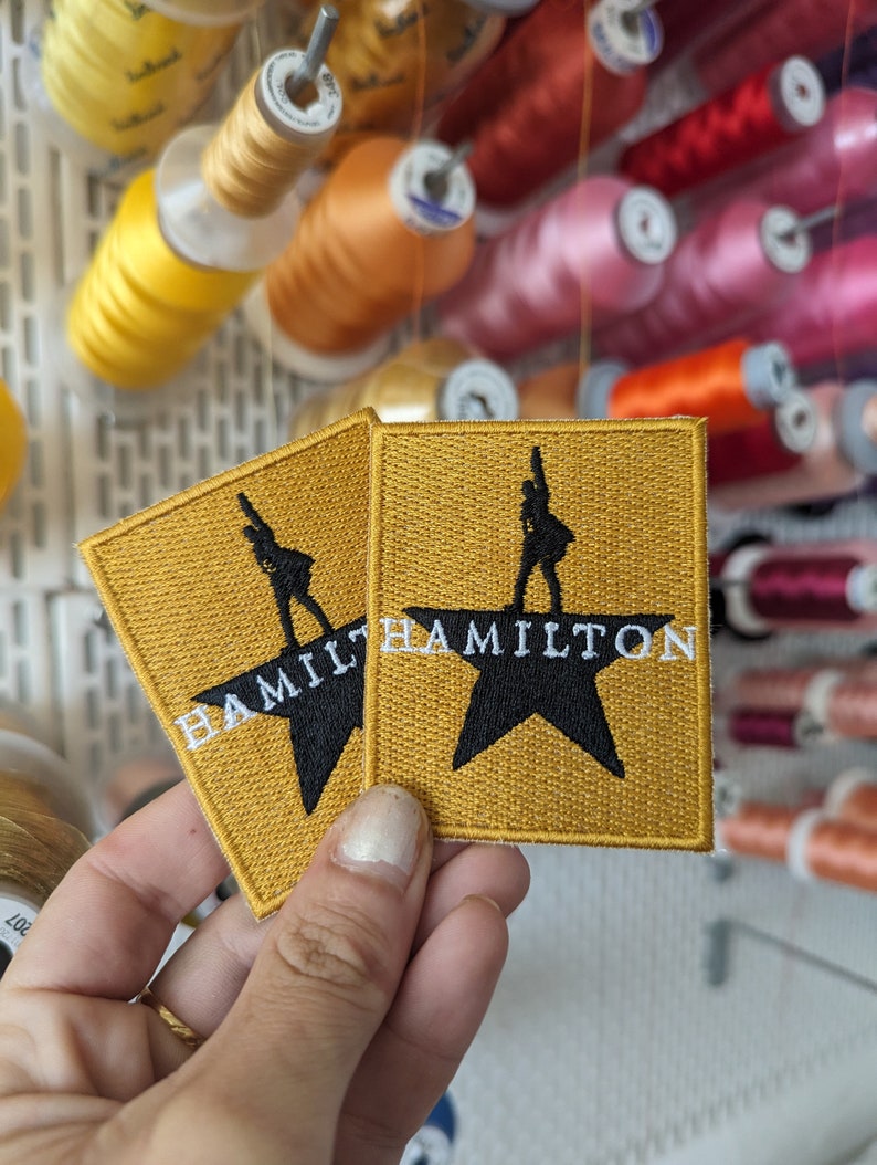 Patch brodé musical Hamilton. à coudre ou à repasser. image 5