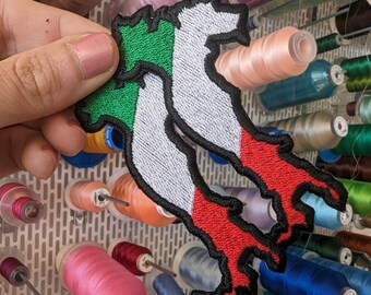 Embroidered patch "Flag of Italy CONTOUR". to sew or iron.