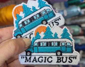Magic bus embroidered patch. In to the wild. Alexander supertramp. To sew or iron on. Own design. Price per unit. 8'5cm.
