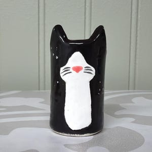 Handmade Ceramic Speckled Glaze Tuxedo Cat Whisker Vase