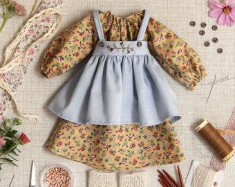 Wzór na ubranka dla lalek, 14-calowy wzór na ubranka dla lalek, sukienka dla lalek Alicia Paulson Pinafore, szycie miniaturowych ubranek, ręcznie robiona lalka