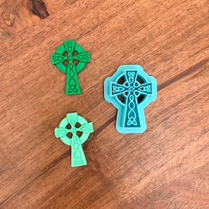 Celtic Cross Clay Cutter | Irish Cross | Polymer Clay Cutter | St. Patrick’s Day | 3 Sizes | No. 072