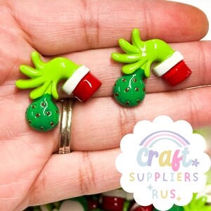 Julgransprydnader med platta bakstycken, Cabochoner med julfigurer, Hantverksdekorationer