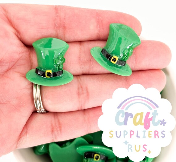 Set of 4 Flat Back St Patty’s Shamrock Hat Cabochons, St Patty’s Charms, Shamrock Hat Cabochons, St Patrick’s Day Hat Charms