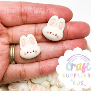 Set von 4 flachen Rückseite Häschen Cabochons, Häschen Cabochons, Osterhasen Cabochons, Häschen Charms, Häschen Verzierungen, Ostercharms, Ostern