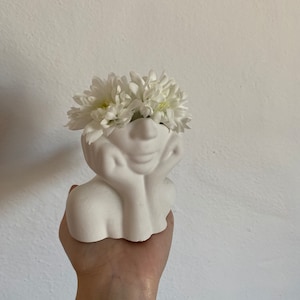 Mujer pequeña “pensando en ti jarrón”, mini jarrón, jarrón de cabeza estético, ramo de flores pequeño, facevase, jarrón mate, vasegift, vasedecoration