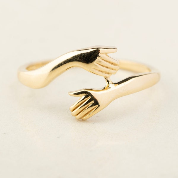 14K Solid Gold Hug Ring - Gold Couple Love Ring - Gold Friendship Hugging Ring - Gold Couples Ring - Gold Two Hands Ring - Gold Hand Ring